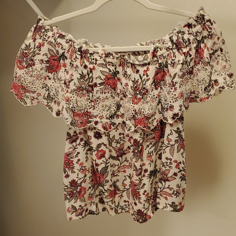 Off shoulder top